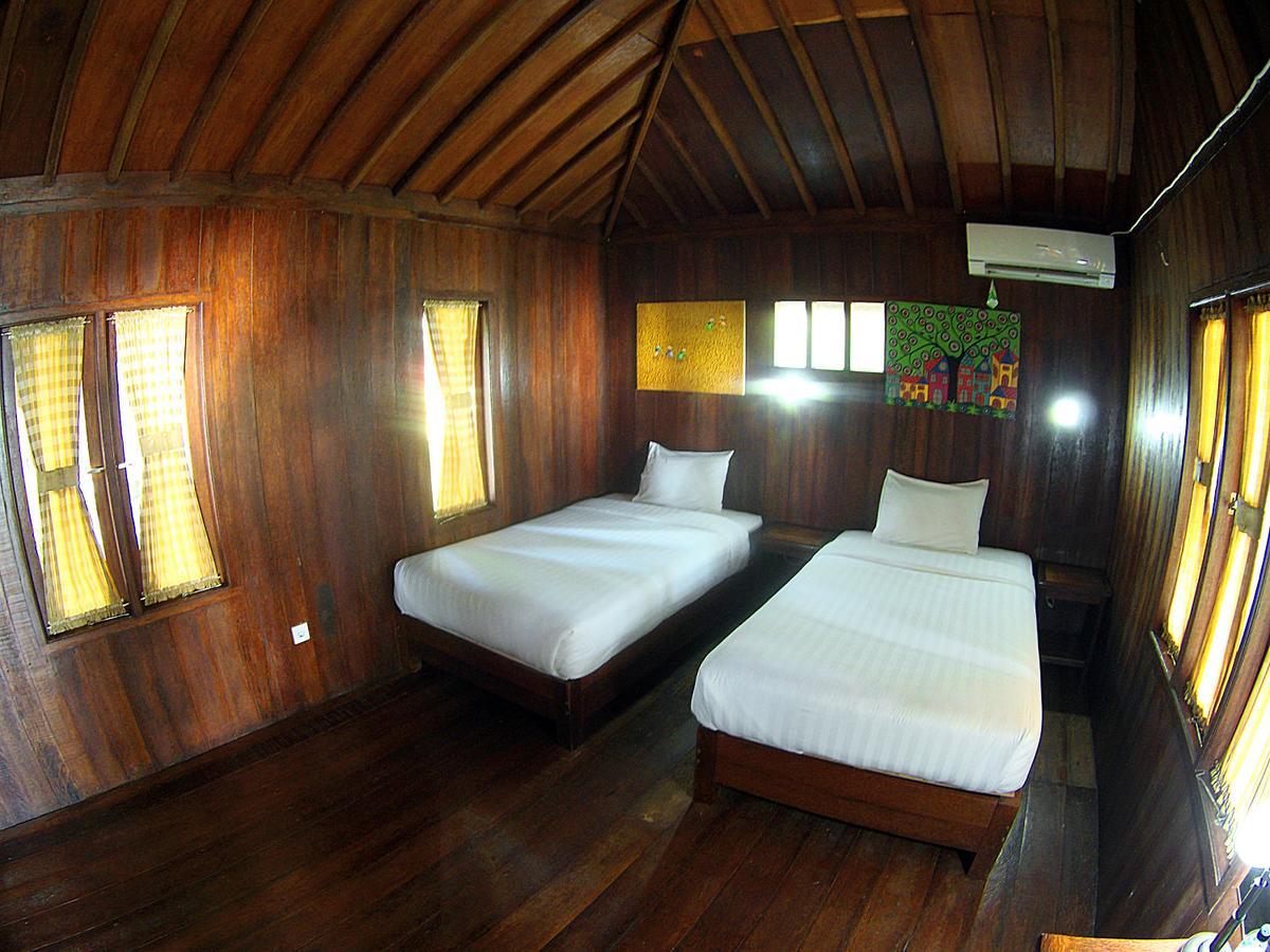 Langkisau Resort Hotel & Restaurant Padang  Extérieur photo